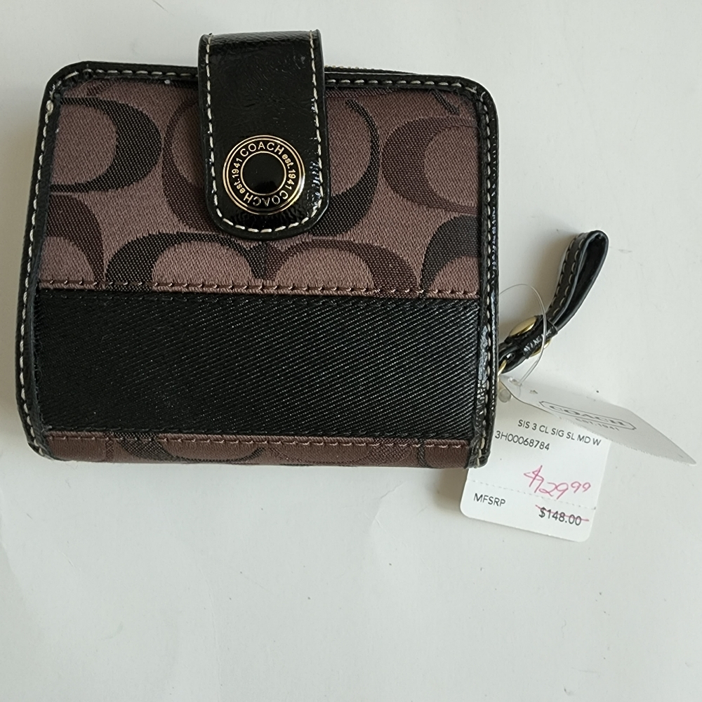 Coach signature stripe medium wallet